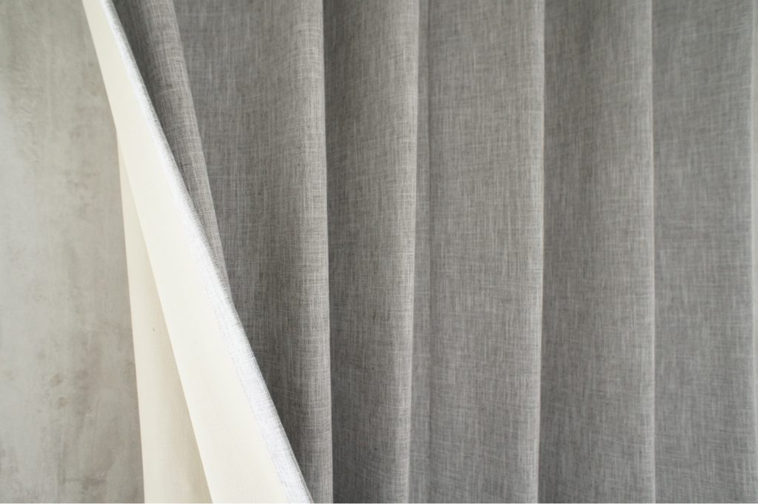 ผ้าม่านกันแสง (Dim Out)